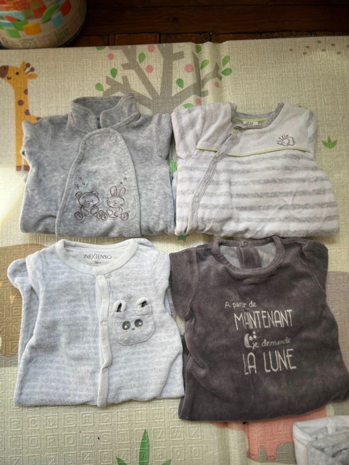 Lot de 4 pyjamas