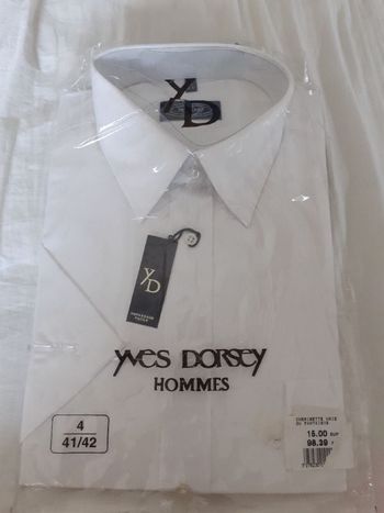 Chemise manches courtes