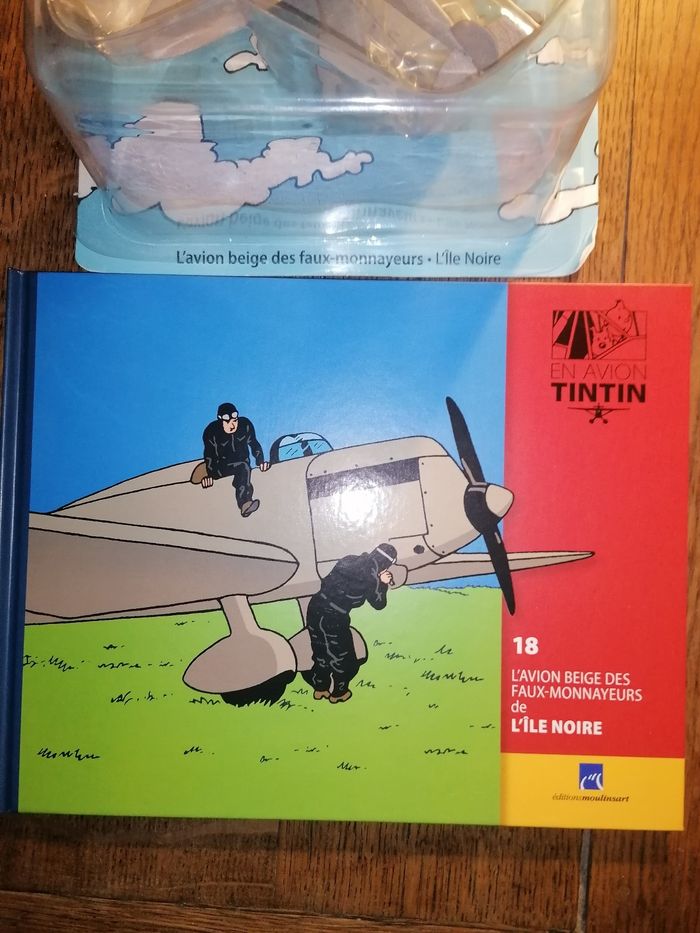 Tintin Avion N18 L Avion beige des faux monnayeurs - photo numéro 3