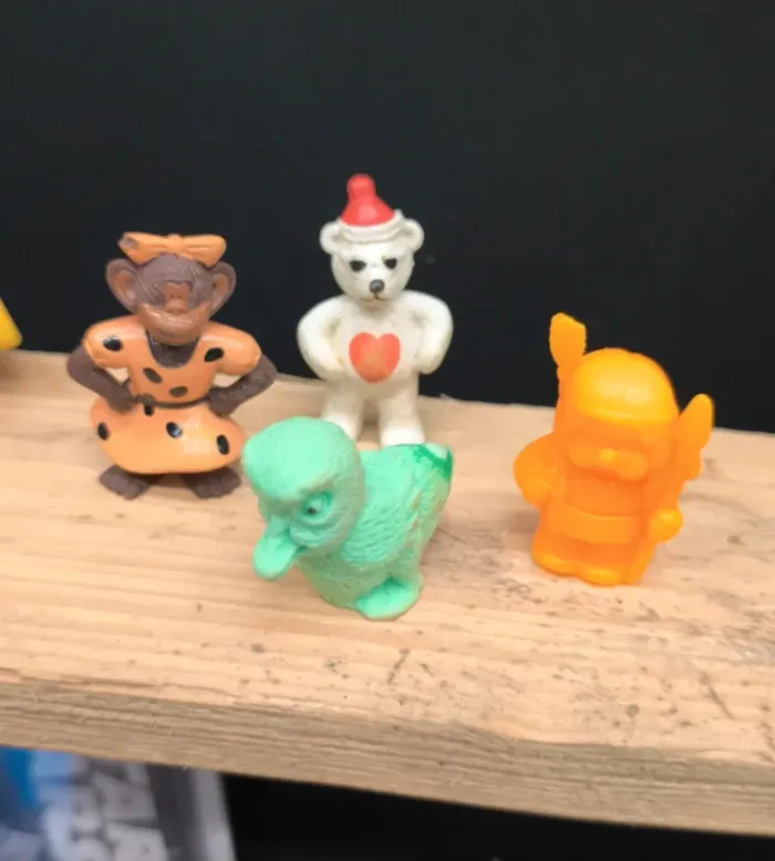 Figurine publicitaire vintage vtg esso weetos omo bonux kiki canard duck singe monkey ours bear