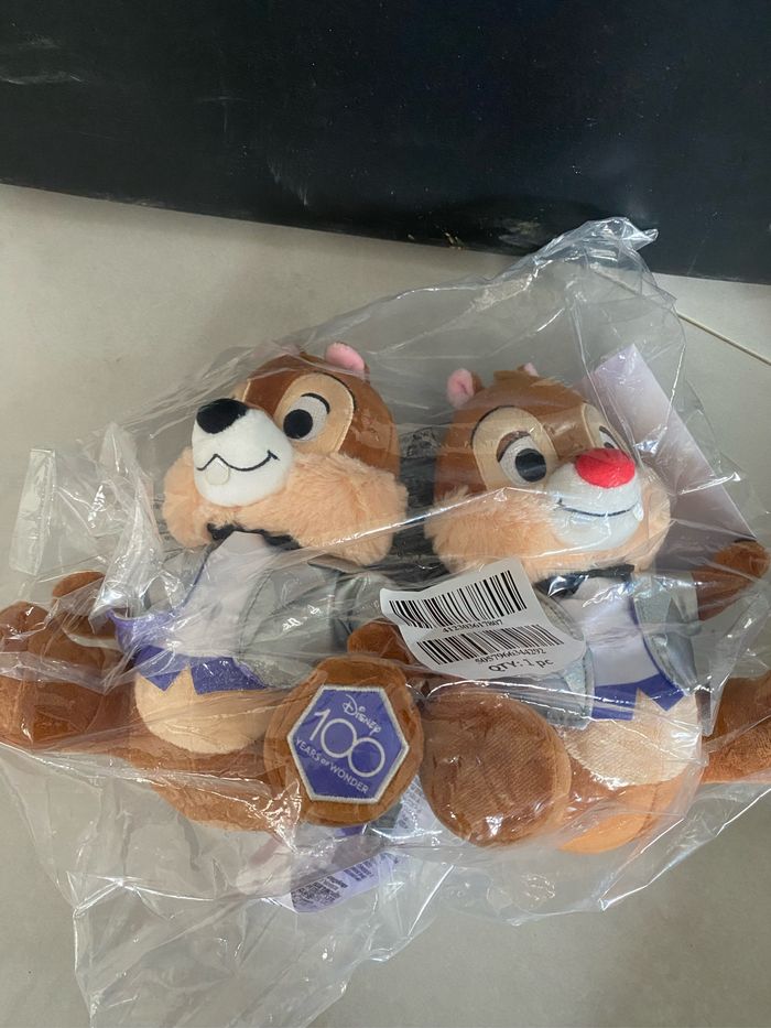 Peluches duo disney tic et tac 100 eme anniversaire