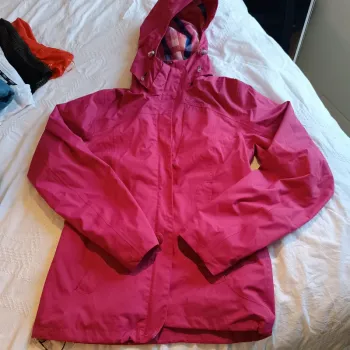Veste Quechua coupe vent