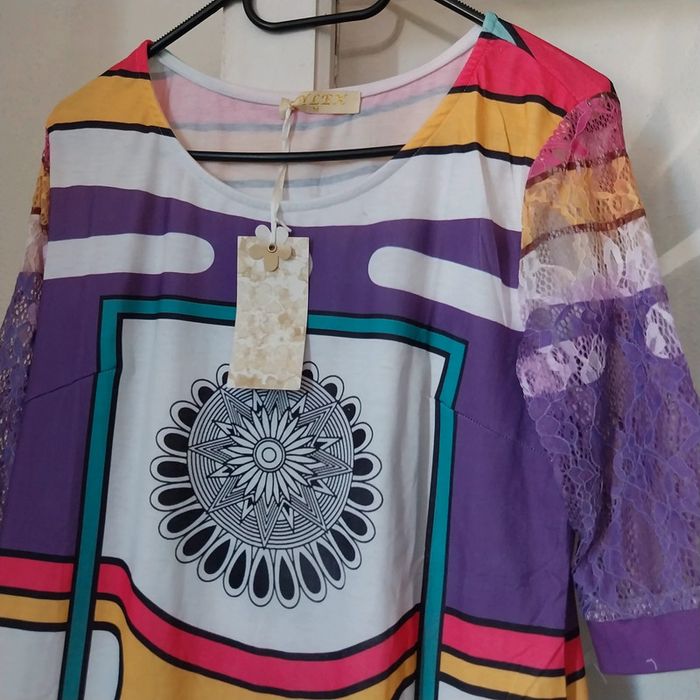 Magnifique tunique taille M neuve - photo numéro 2