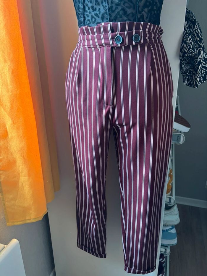 Pantalon bordeaux - photo numéro 2
