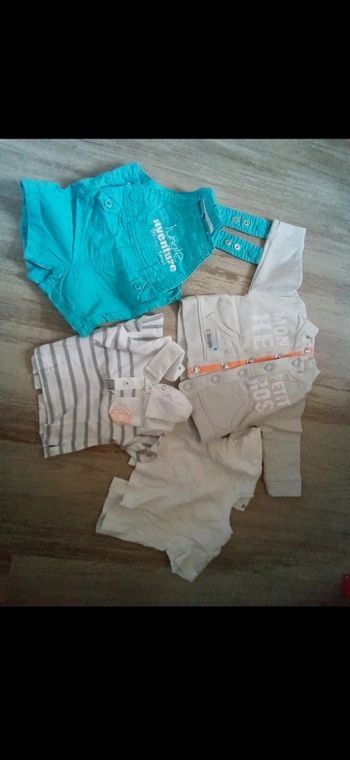 Vêtements bébé 1 mois