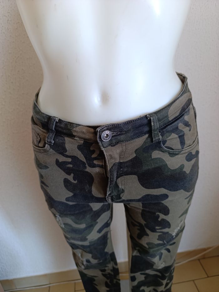 Jean motif militaire mis bon - photo numéro 5