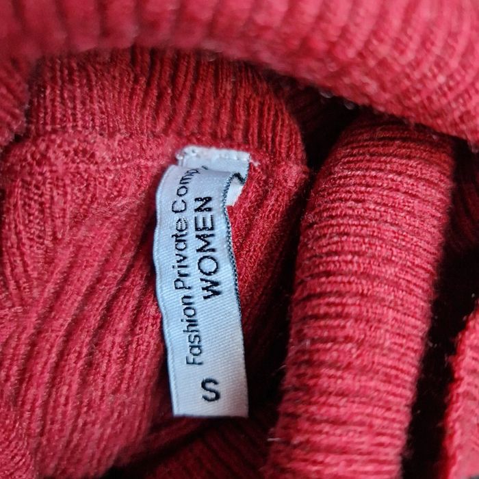 Pull col roulé. - photo numéro 4