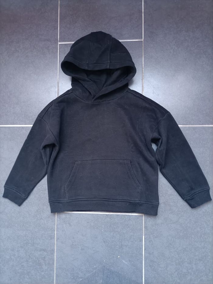 Sweat à capuche noir Kiabi 6 ans - photo numéro 2