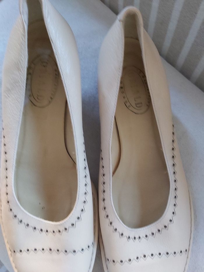 Escarpins cuir vintage & petit talon Louis XV - photo numéro 4