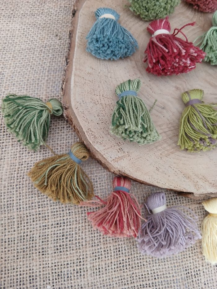 Lot de 20 gros pompons glands multicolore lot 1 - photo numéro 3