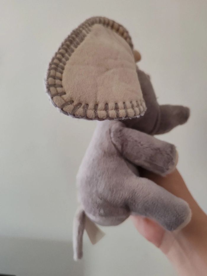 Peluche Dumbo grise Disney - photo numéro 6
