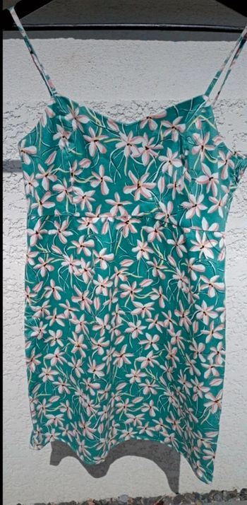 Robe Camaïeu taille M en très bon état