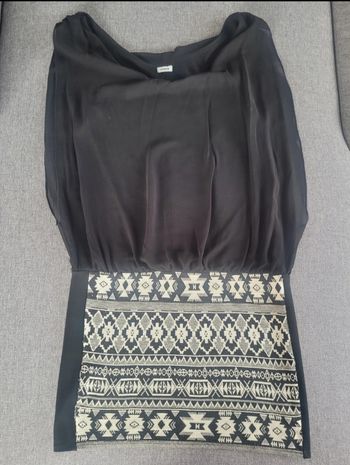 Robe noir