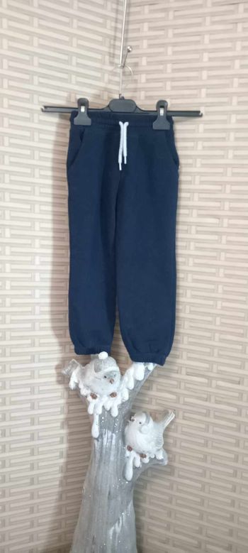 Jogging bleu marine taille 3/4 ans marque primark