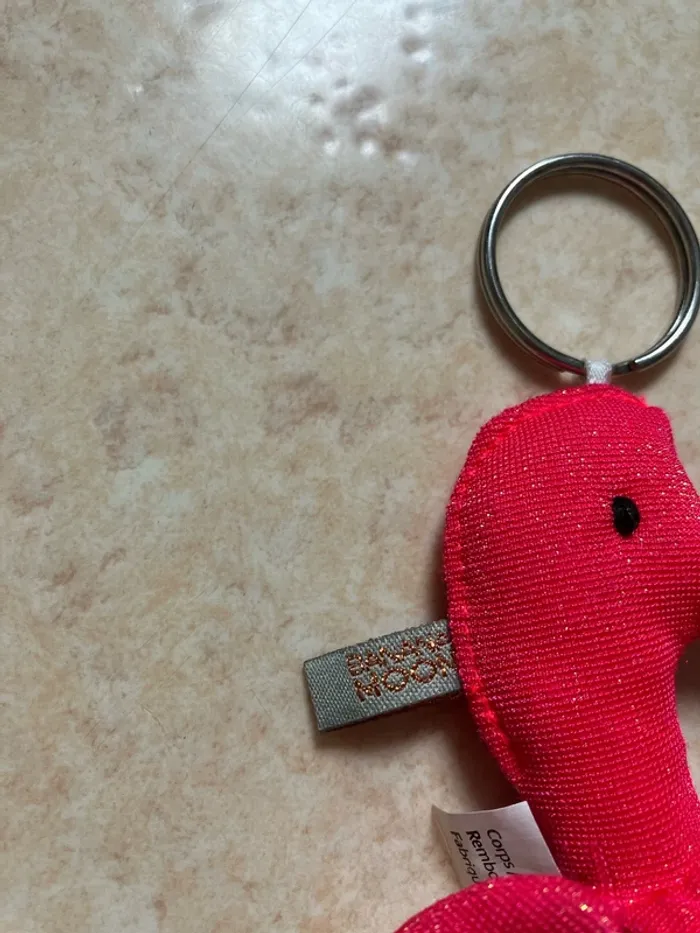 Porte-clé Hippocampe Rose – Magie Marine à Emporter Partout ! - photo numéro 2