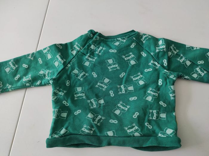 Pull Zara 9/12mois tbe - photo numéro 2