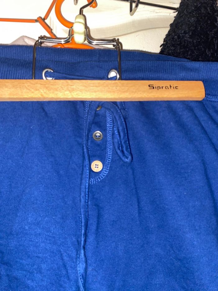 Short bleu - photo numéro 2