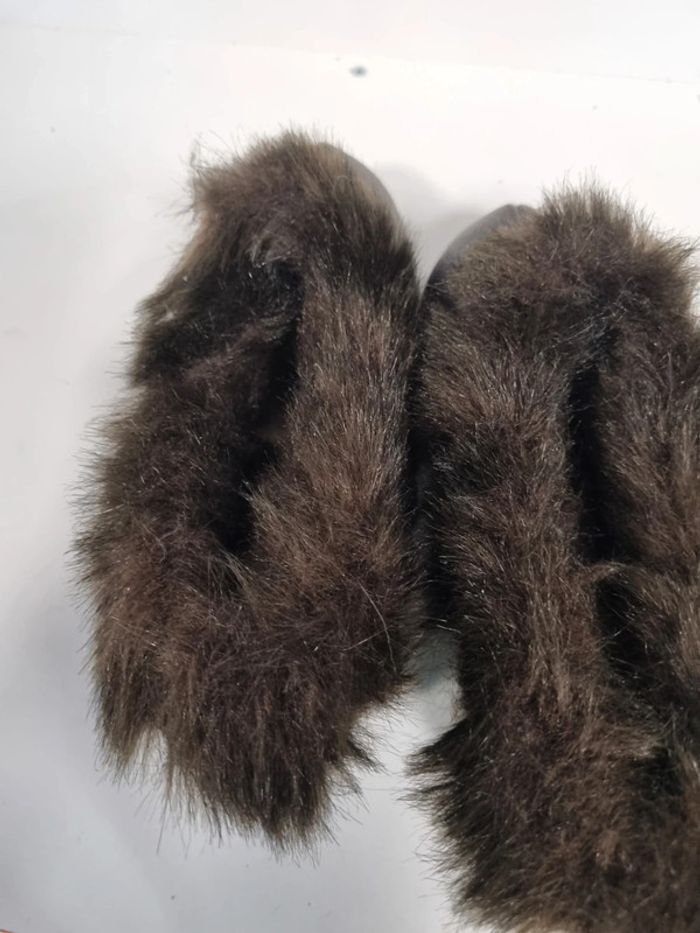 Chaussures, chaussons, Sabot fourrés neufs taille 37 - photo numéro 4