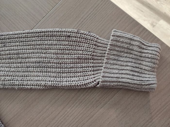 Pull grosses mailles gris - photo numéro 4