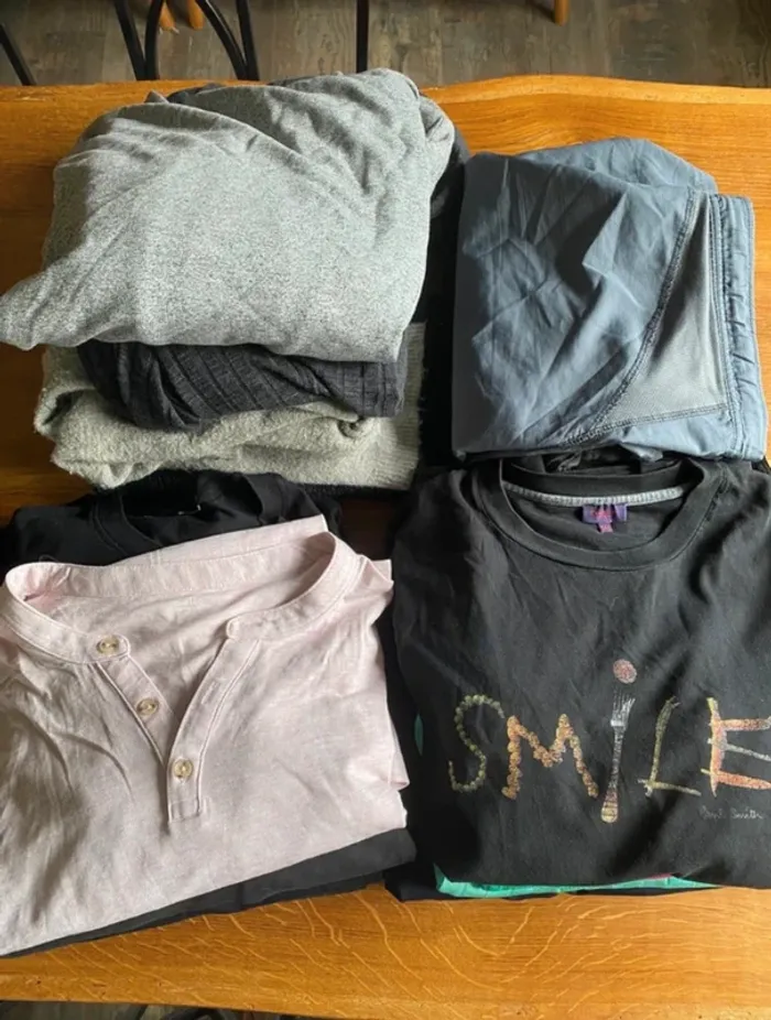 Lot vêtements divers revendeur - photo numéro 5