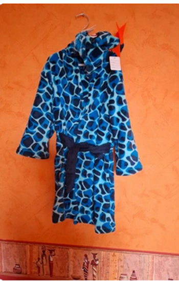 peignoir neuf 3 ans (98/104)