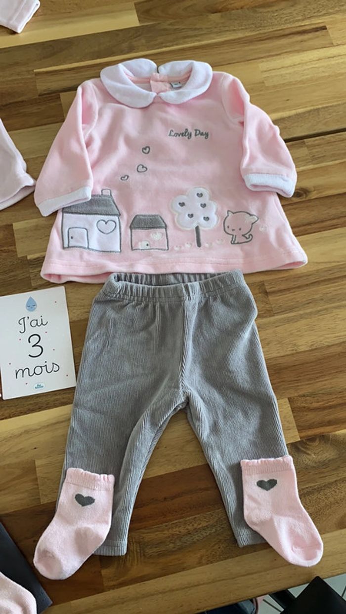 Lot de 3 ensembles - photo numéro 6