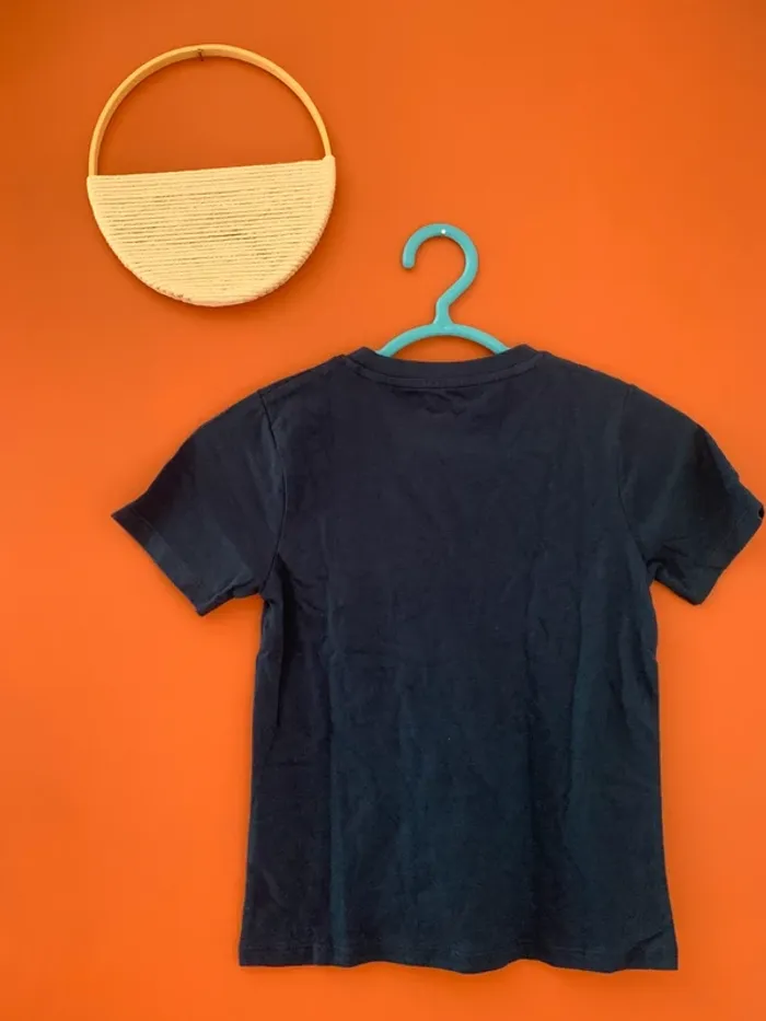 👕 T-shirt garçon - bleu marine – 8 ans / 128 cm – Neuf - photo numéro 2