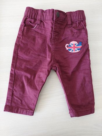 Pantalon fille avec drapeau dessus 6 mois