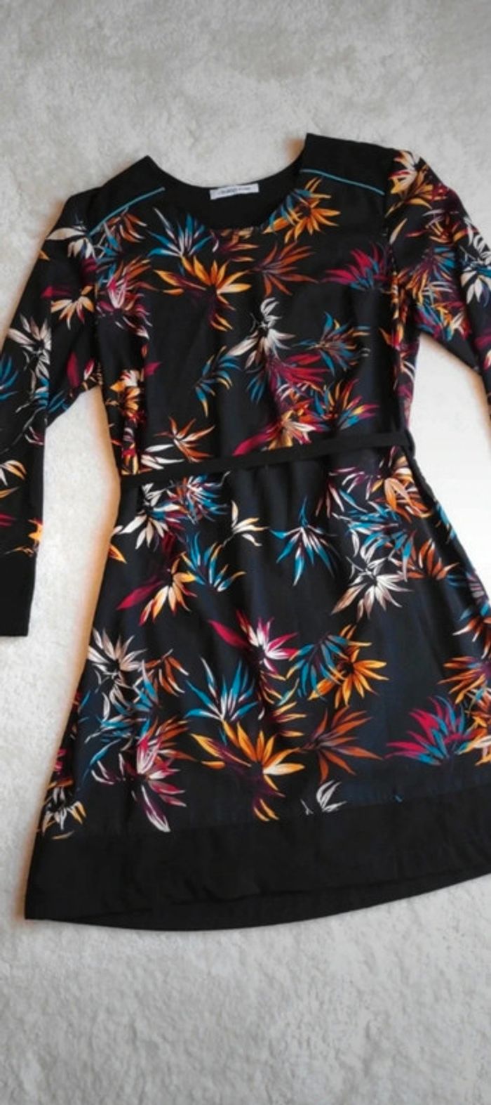 Robe légère et fluide Christine Laure T3 noir motif feuillage coloré - photo numéro 6