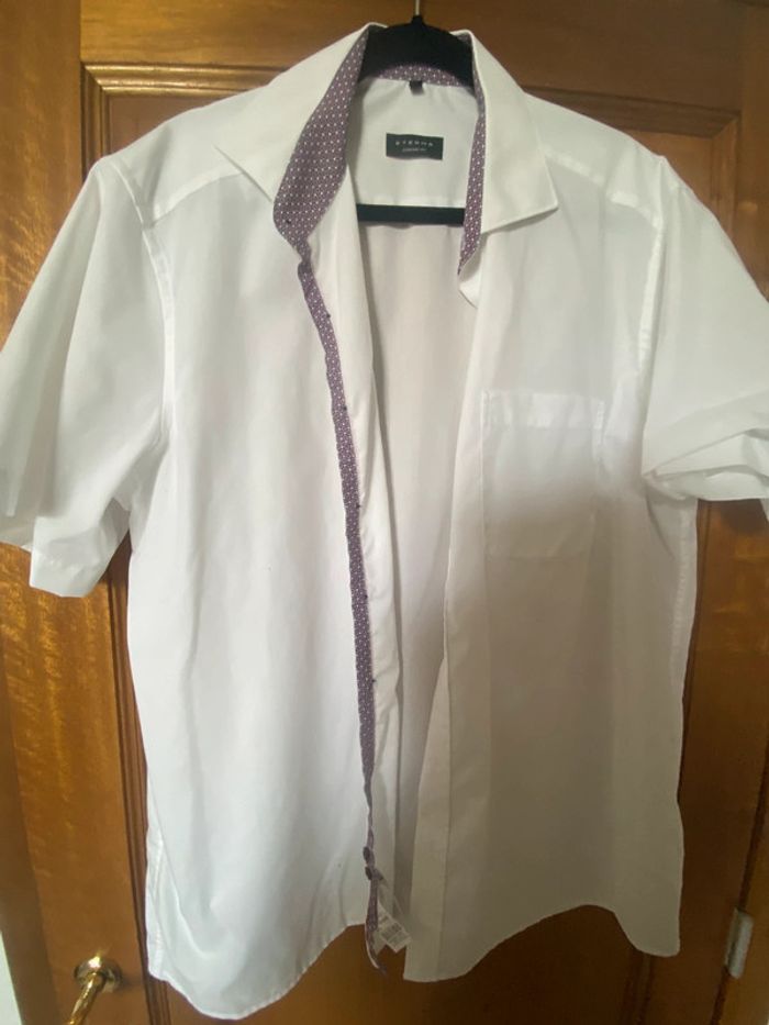 Chemise blanche manches courtes