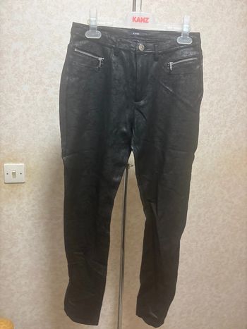 Pantalon simili cuir taille 38 skinny fit marque kiabi