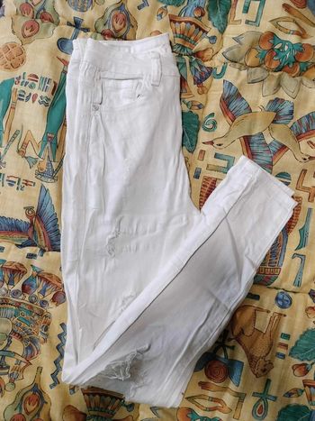 Jean 👖 slim déchiré taille S