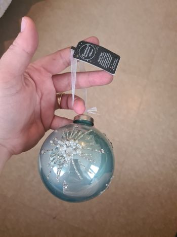Boule de Noël neuve