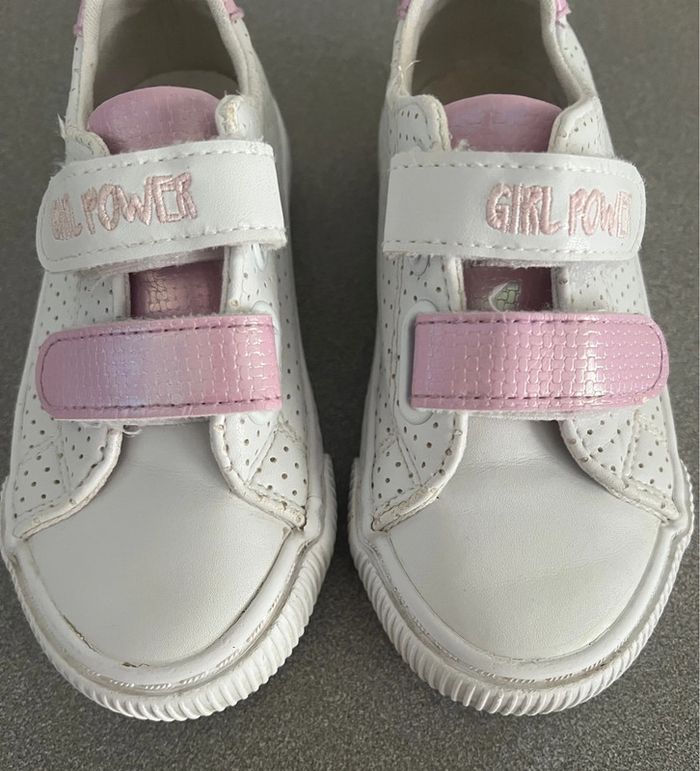Belles baskets sneakers à scratchs blanches pointure 25 Mini & Girls - photo numéro 6