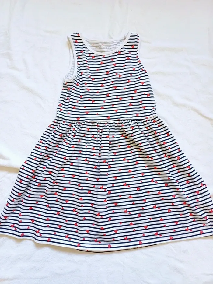 Lot de 2 robes D'été 5 ans - photo numéro 5