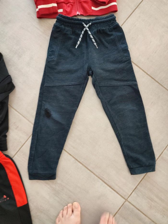 Lot de jogging 6 ans - photo numéro 10
