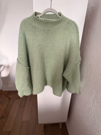 pull en laine vert