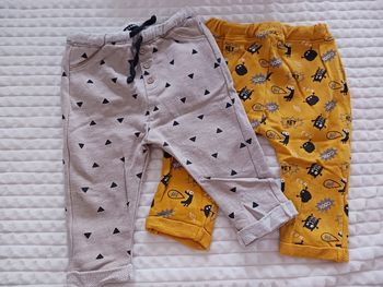 Lot de 2 joggings 9 mois