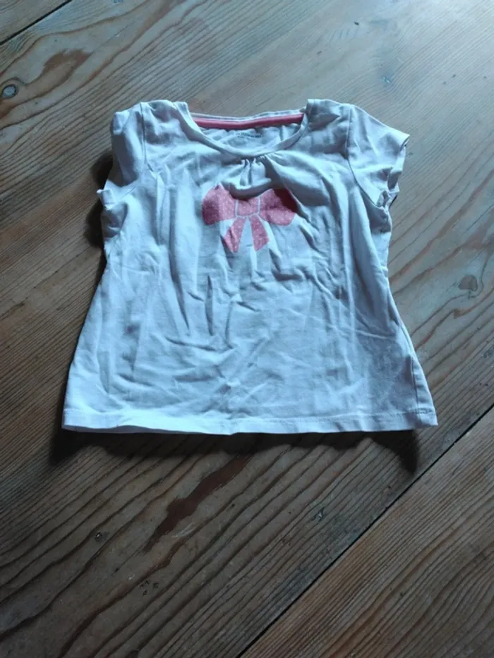 Tee Shirt fille Vertbaudet 4 Ans