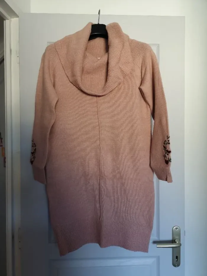 Robe pull CAMAIEU 36