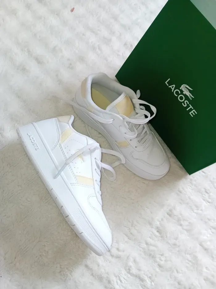 Basket t.30 Lacoste 🤍🌼 - photo numéro 2