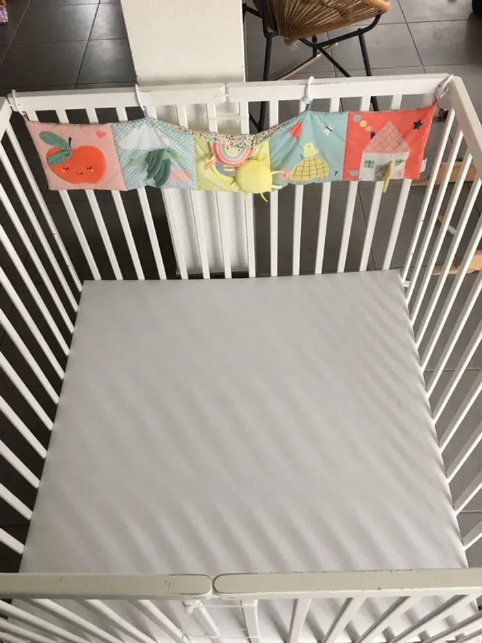 Lot Parc de jeux complet  en bois de hêtre avec matériels coordonnés ! blanc pliable sur roulettes verbaudet - photo numéro 19