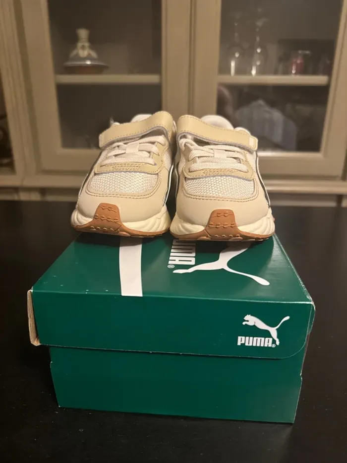 Baskets Puma Wild Rider Futurism enfant – Pointure 28 (UK 10 / US 11C) - photo numéro 4