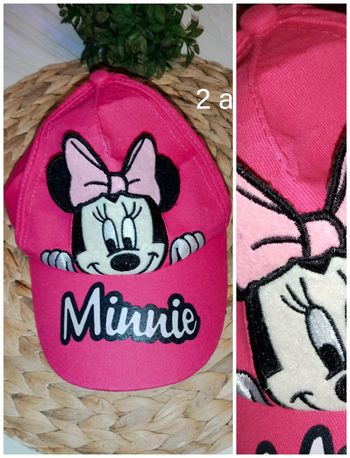 2 ans Disney casquette rose brodé minnie /neuf sans étiquette