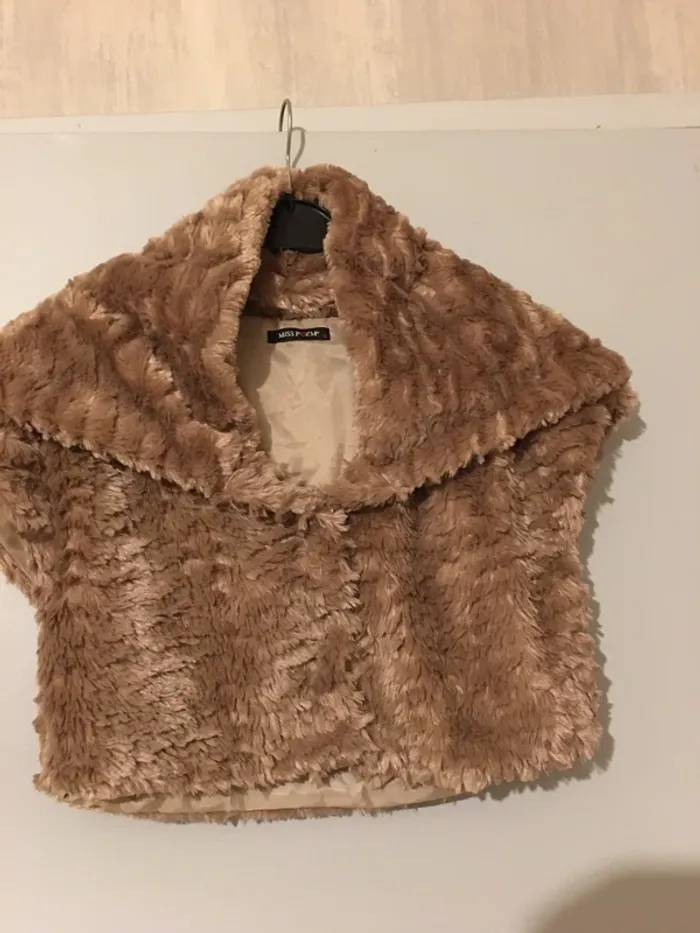 Gilet court moumoute