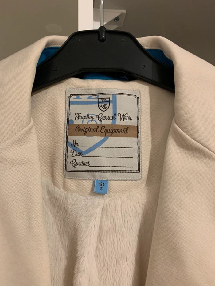Veste crème - photo numéro 3