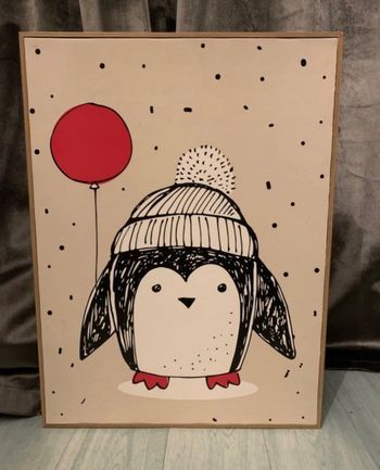 Tableau deco pingouin Atmosphera En bois  Gris blanc rouge noir beige  Pingouin avec bonnet + ballon + neige