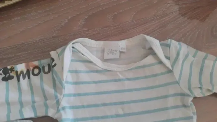 Ensemble salopette et body de Disney Baby taille 6 mois - photo numéro 4