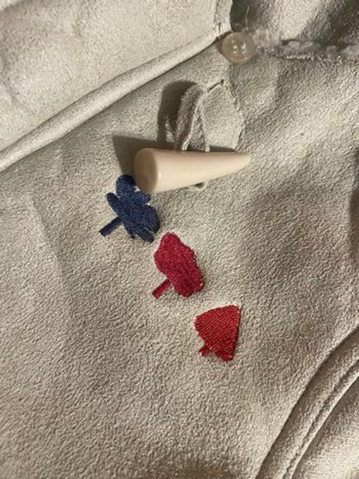 Manteau fourrée 2 ans - photo numéro 5