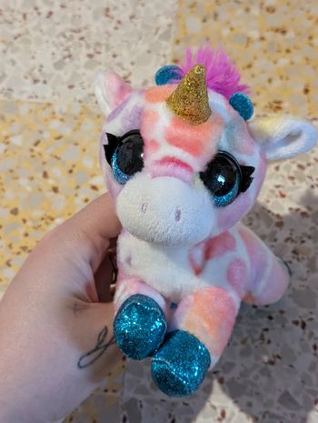 Peluche girafe licorne ty